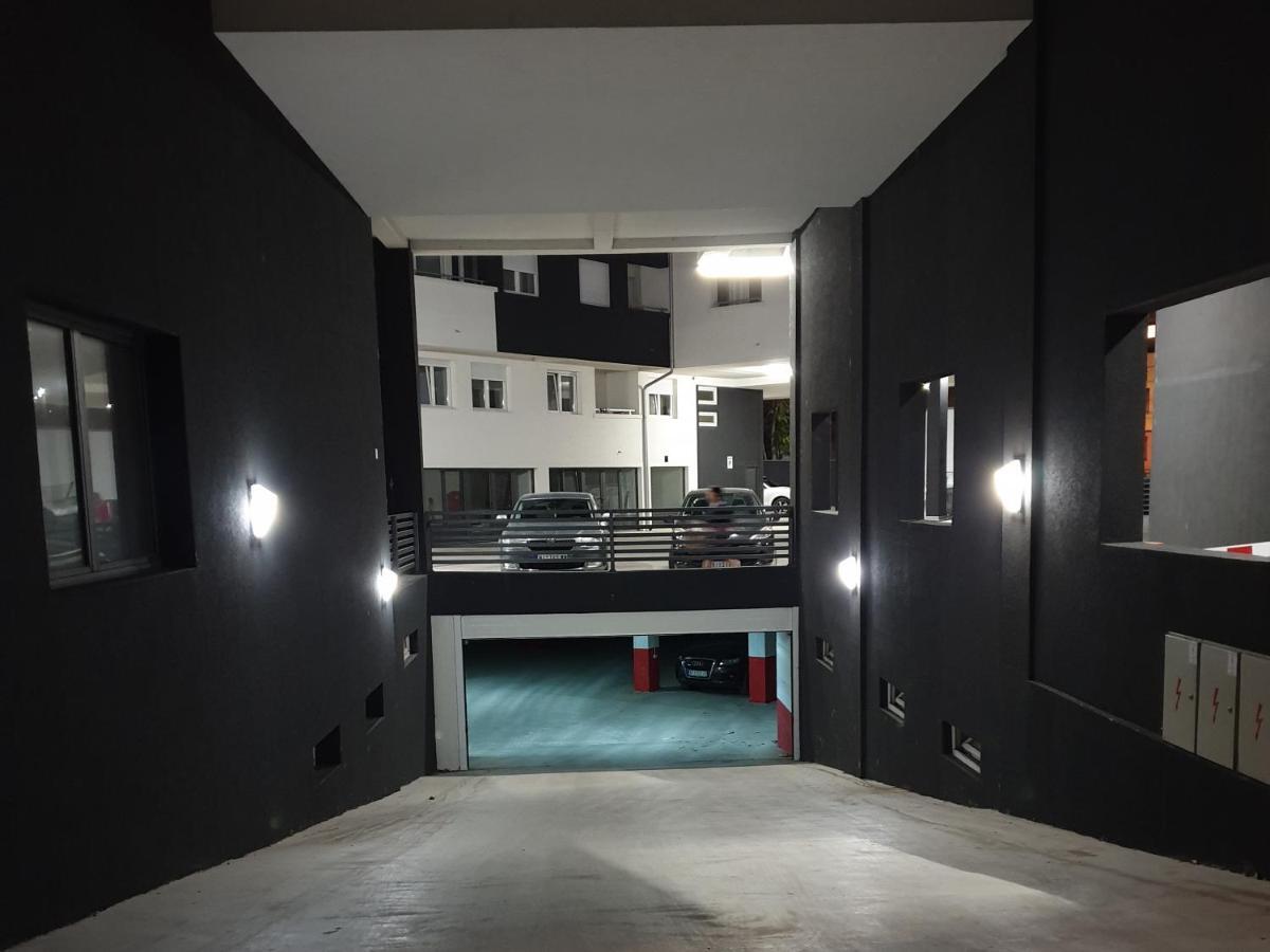 House Of Mac Apartments Nis Exterior foto